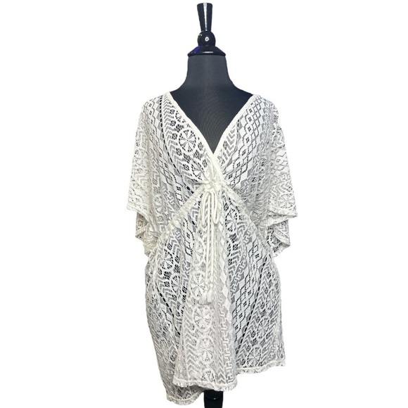 j. valdi Other - J.Valdi Lace Cover Up
